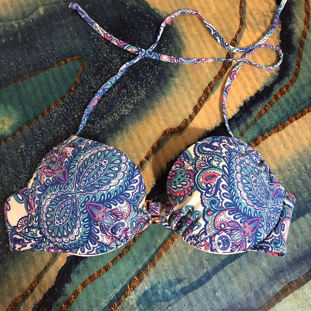 Cute bathing suit top!